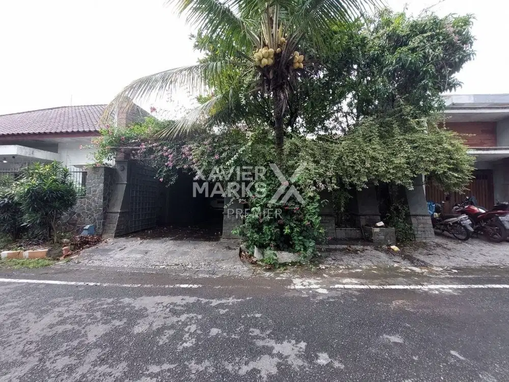 Dijual Rumah Pusat Kota Bangunan Terawat di Mojolangu Malang