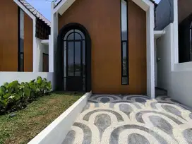 Dijual Rumah Baru Cantik Minimalis di Greenland Tidar Malang