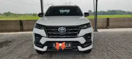 Toyota Fortuner 2.8 GR