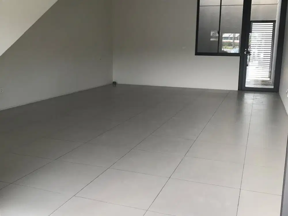 Disewakan Ruko Siap Usaha di Kawasan Bisnis Kota Baru Parahyangan