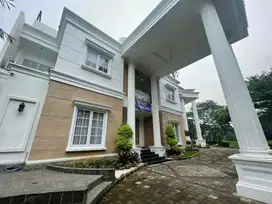 Dijual Rumah Mewah Di Sutera Telaga Biru-Alam Sutera