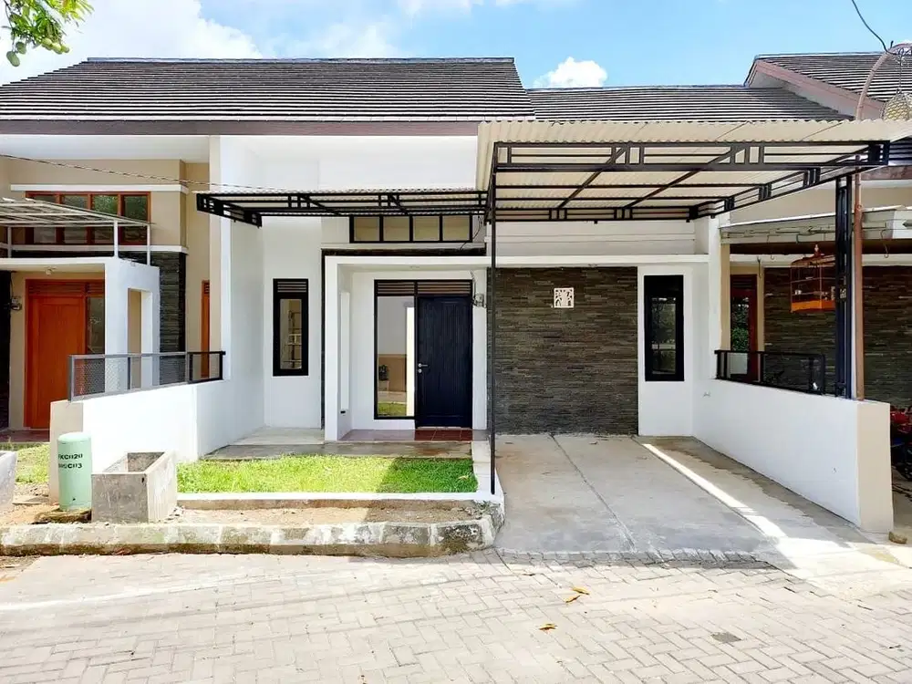 Jual Rumah Sangat Strategis di Sekitar Gerbang Tol Padalarang,Bandung