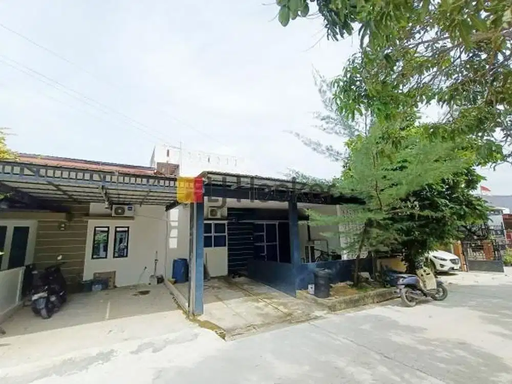 Dijual Murah Perumahan 2.5 Lantai Marbella Residance Siap Huni