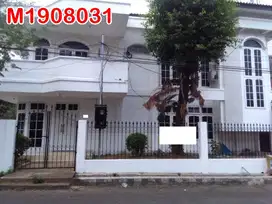 Dijual Rumah Kencana Sari Timur dkt Dukuh Kupang Wiyung Graha Pakuwon