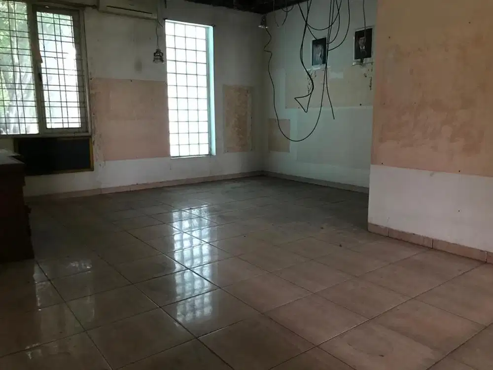 Rumah murah 2 lantai perlu renovasi puspitaloka BSD