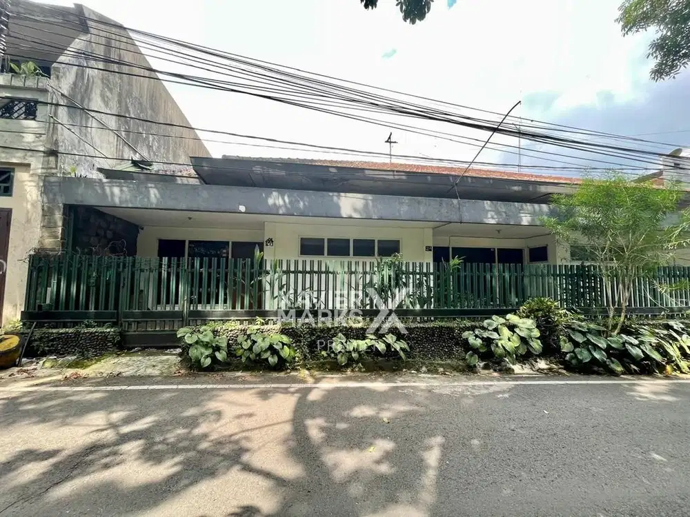 Disewakan rumah di jalan gunung gunung selangkah Ijen, Klojen Malang
