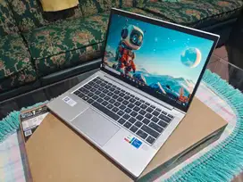 Mulus seperti baru, Laptop elitebook hp 830 G8 premium, model baru,