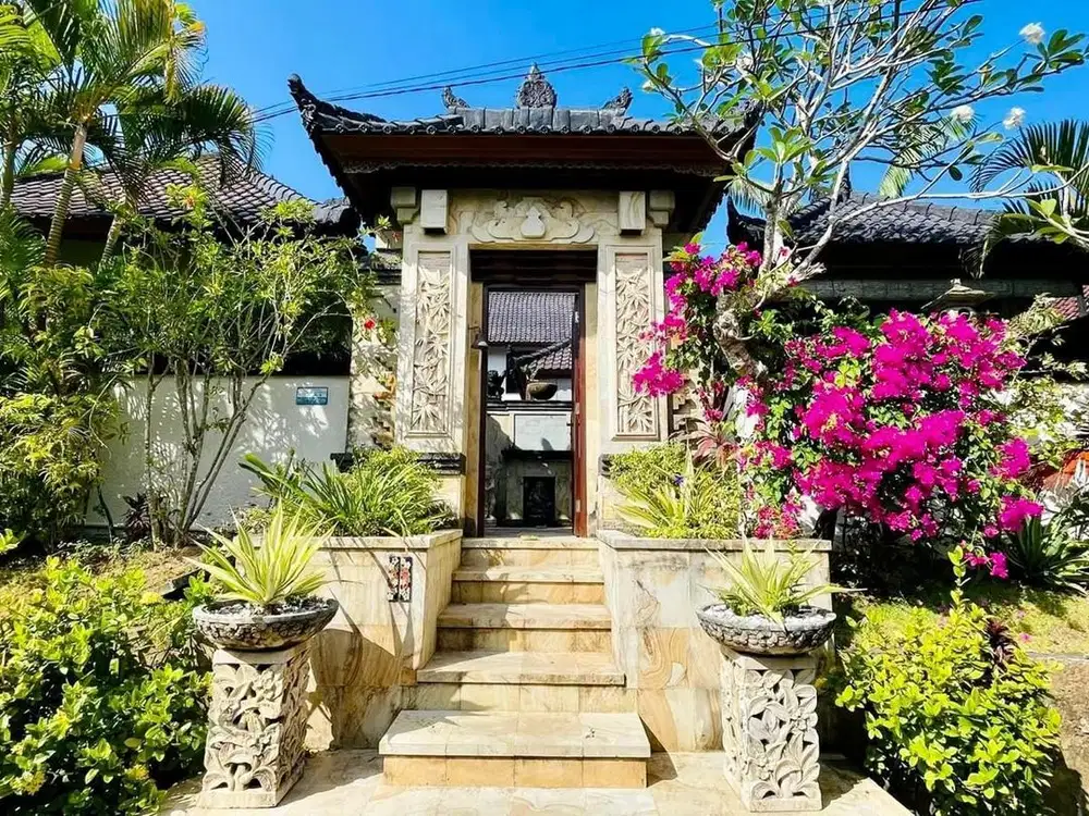 Modern Balinese style Villa in Uluwatu for Rent