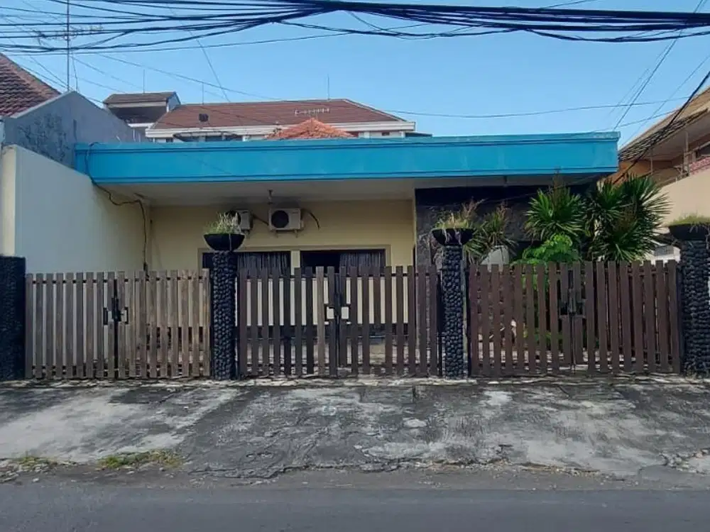 DISEWAKAN RUMAH DIKALIBOKOR SELATAN