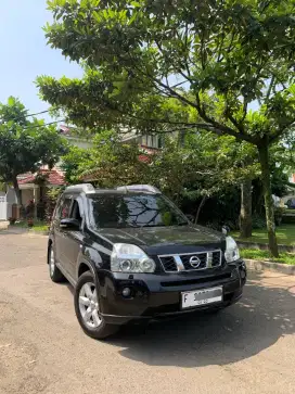 Nissan X-Trail XT 2.5 Tahun 2010 matic