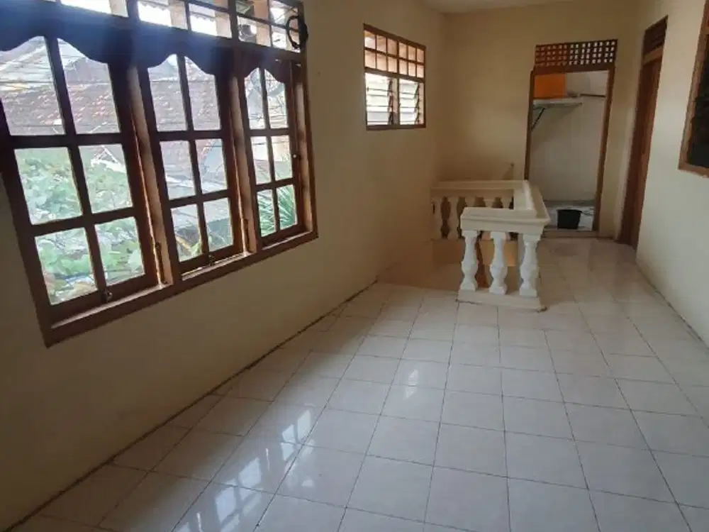 Rumah di Gubeng dekat Unair Ngagel Manyar Dharmahusada Genteng (YSNGK)
