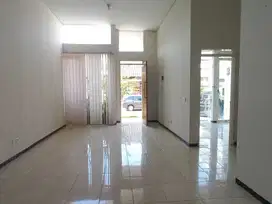 Rumah di Kota Baru Parahyangan, Hunian Bagus Komplek Elit
