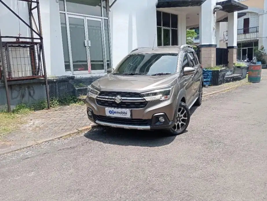 Pajak Panjang - SUZUKI XL 7 1.5 BETA BENSIN M/T 2020 ABU