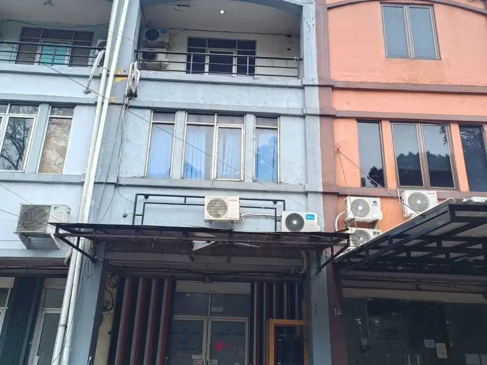 Dijual cepat Ruko Steategis di Duren sawit  Jakarta timur