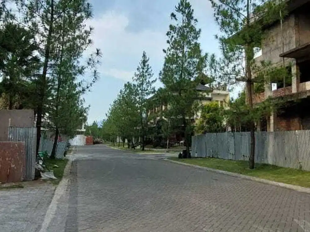 Dijual Tanah di Kota Baru Parahyangan Bandung,  dekat Hotel Mason Pine