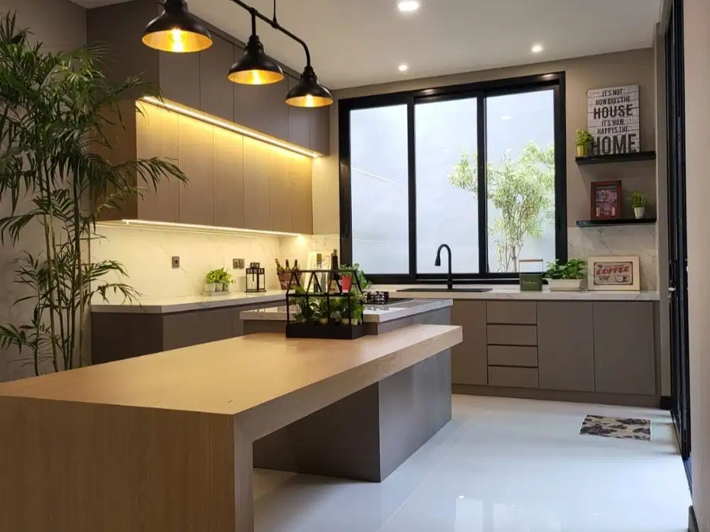 Rumah Baru Siap huni di BSD dekat sekolah, Pasmod, stasiun & pintu tol