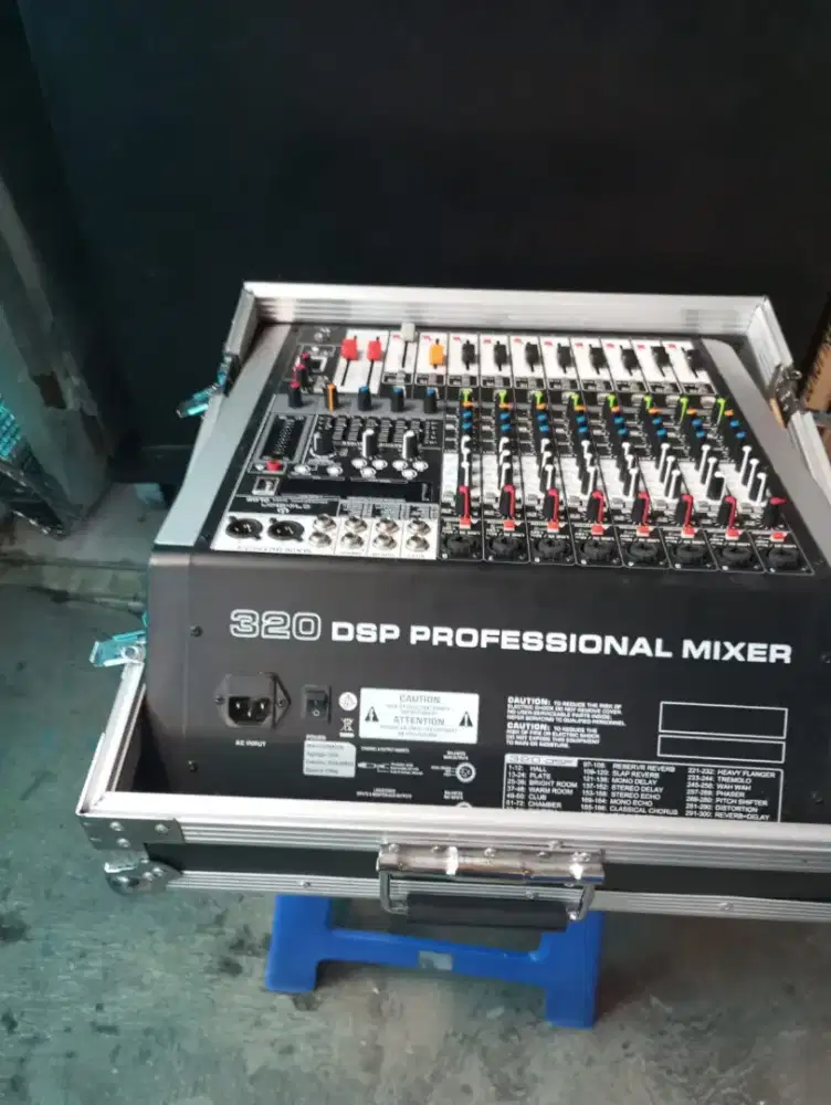 Mixer       Crimson