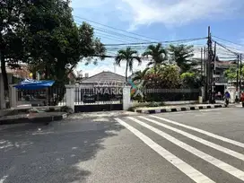 Dijual Rumah Tinggal Bonus Pabrik Di Poros Blimbing Malang