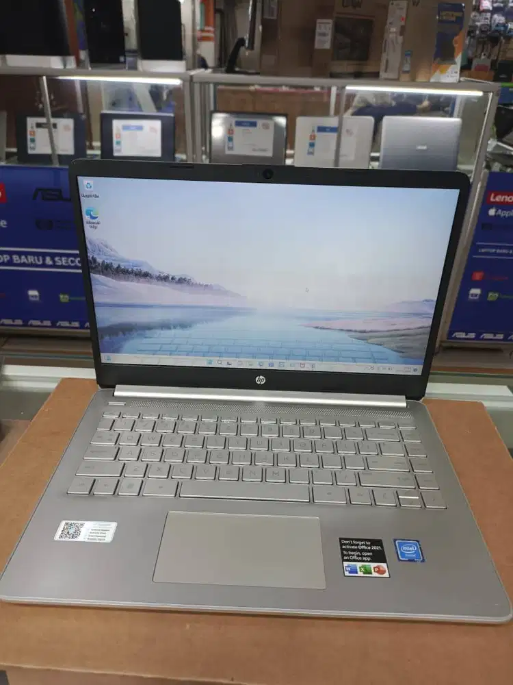 LAPTOP HP 14S - DQ0510TU INTEL CELERON N4120 RAM 4 GB SSD 256 SILVER