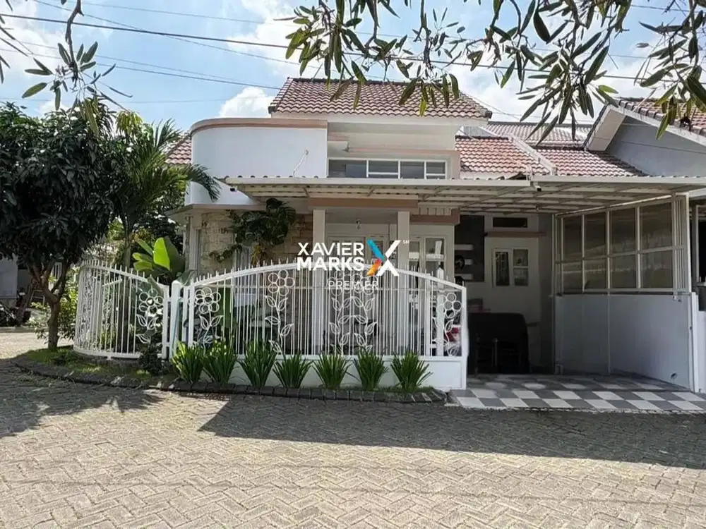 Rumah Minimalis Sangat Terawat posisi Hook dan Siap Huni