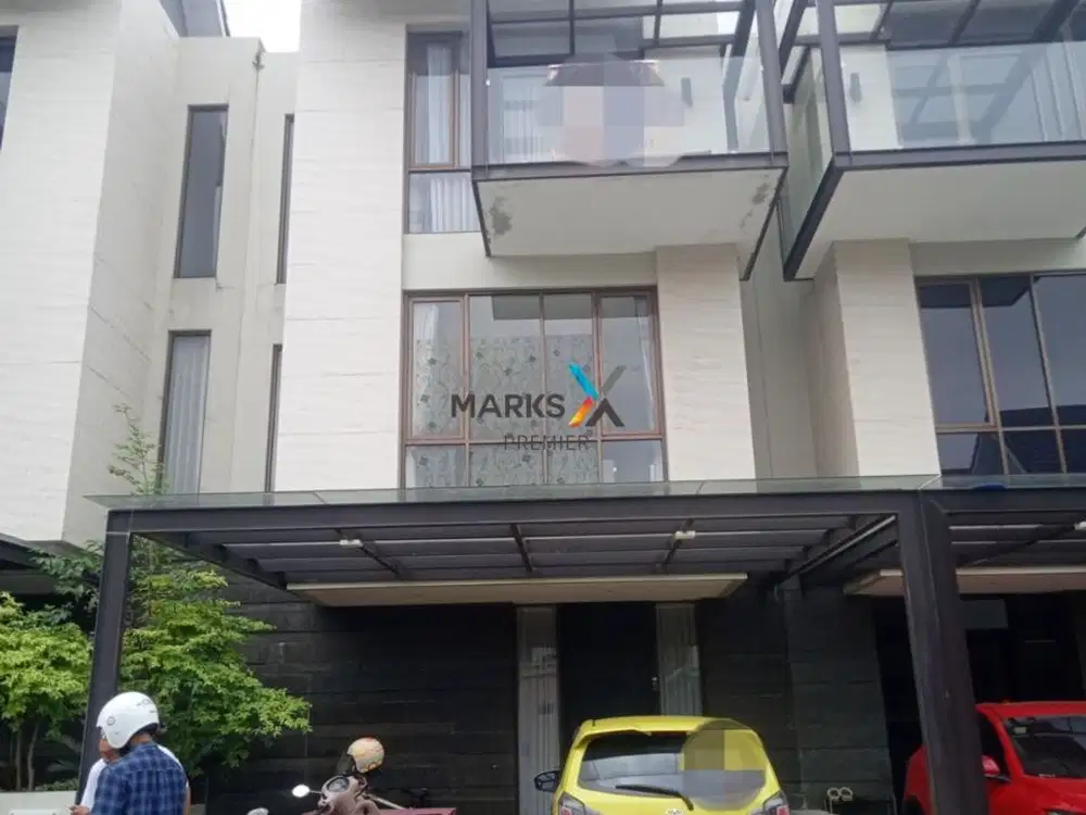 Rumah 3 Lantai di Permata Jingga Malang Dekat Suhat Area Eksklusif