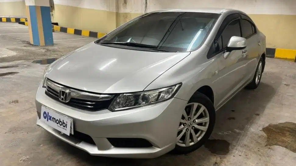 Pajak Panjang TDP 8JT - Honda Civic 1.8 FB Bensin-AT 2013 Abu