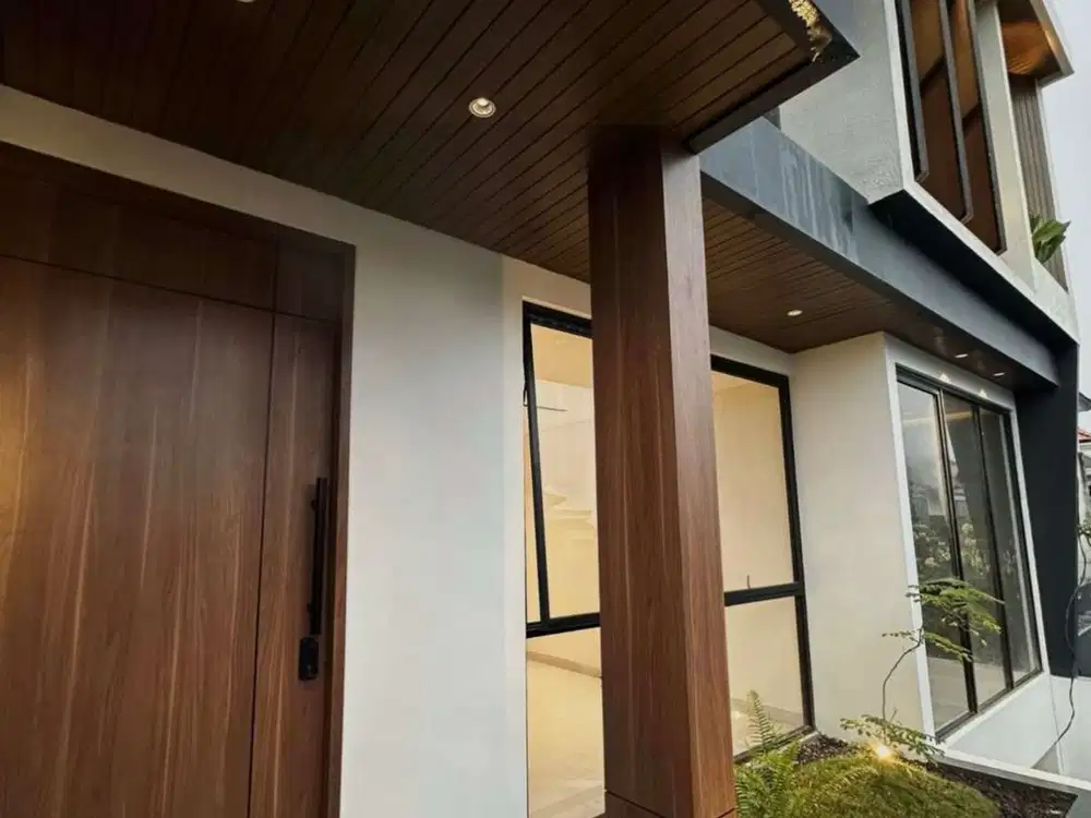 Modern 5BR Home for Sale in Renon – Prime Location, Bali