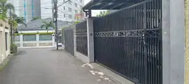 DIJUAL CEPAT RUMAH MEWAH & TERAWAT  SIAP HUNI DI PEDURENAN-KEMANG