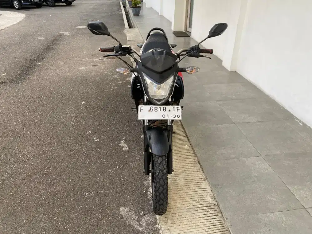 Jual Cepat Motor CB150R