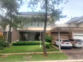 Rumah di Kota Baru Parahyangan Bandung, Mewah Modern Siap Huni