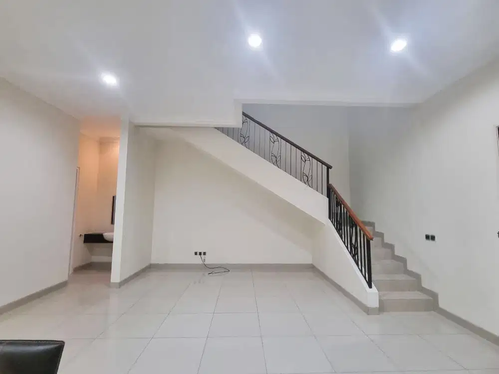 Disewakan rumah Aquamarine Pondok Hijau golf Gading Serpong