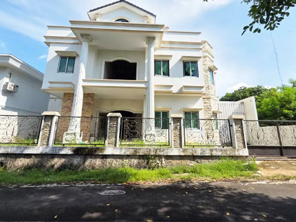 Dijual Rumah Besar Di Baloi Kusuma, Lubuk Baja, Batam