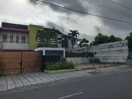 Rumah Tinggal Cocok Untuk Keluarga Besar dan Investasi