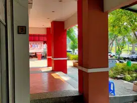 Ruko di Kota Baru Parahyangan Bandung, Strategis 3 Lantai Full
