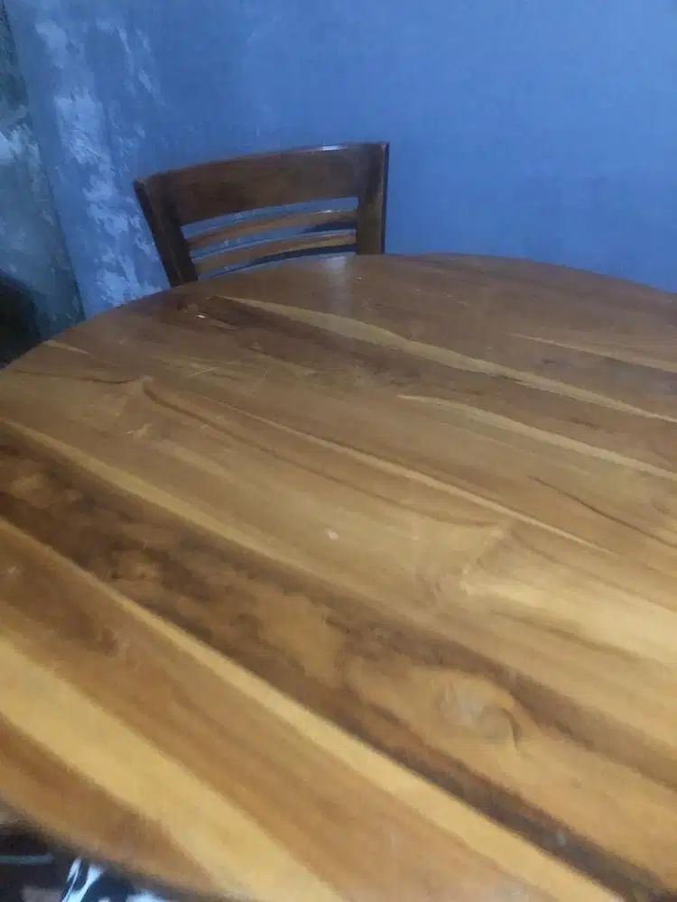 Meja makan kayu jati