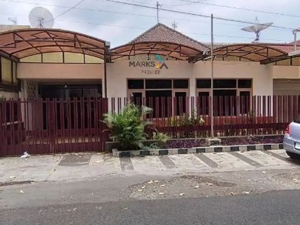 Dijual Rumah Terawat Kokoh Pusat Kota di Kawi Klojen Malang