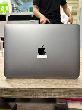 Macbook Pro M1 8/512GB