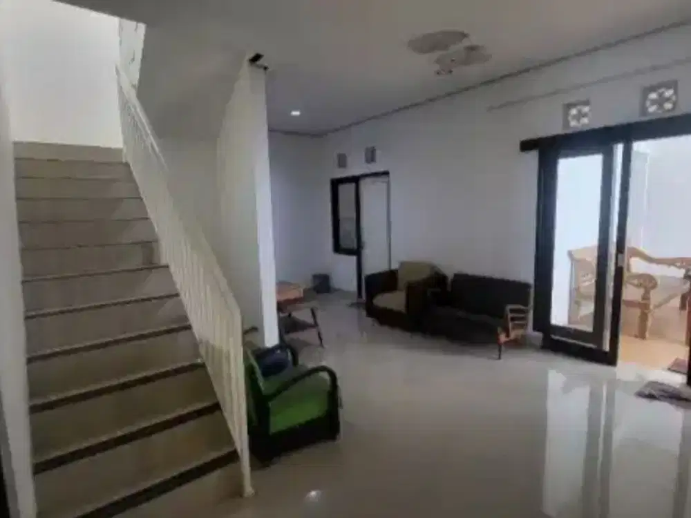 Dijual Rumah Tingkat 2 Lantai Posisi Hook Di Perumahan BSB City, Smrg