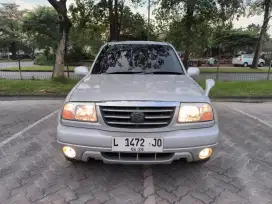 Suzuki Escudo 2.5 XL7