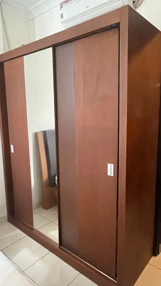 Lemari Baju 2 Pintu