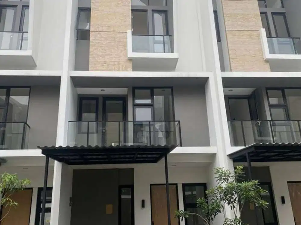 Dijual Rumah di Cluster Provence Suite BSD