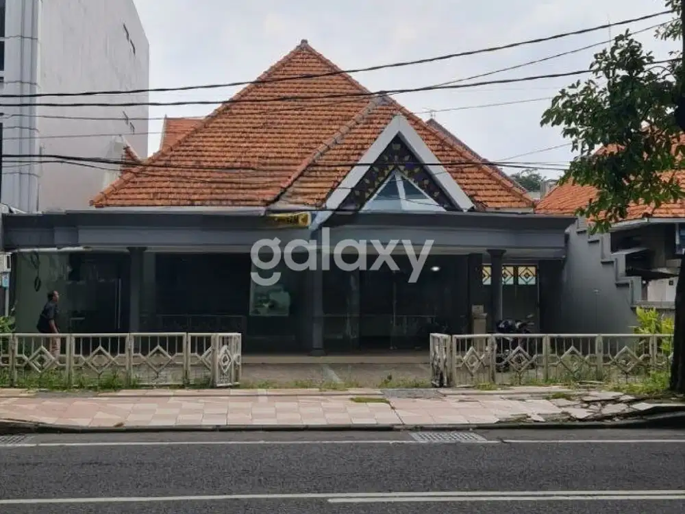 RUMAH USAHA KOMERSIAL AREA RAYA DIPONEGORO SURABAYA