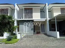 ROYAL RESIDENCE ONLY 3M Rumah Royal Residence Greenwich