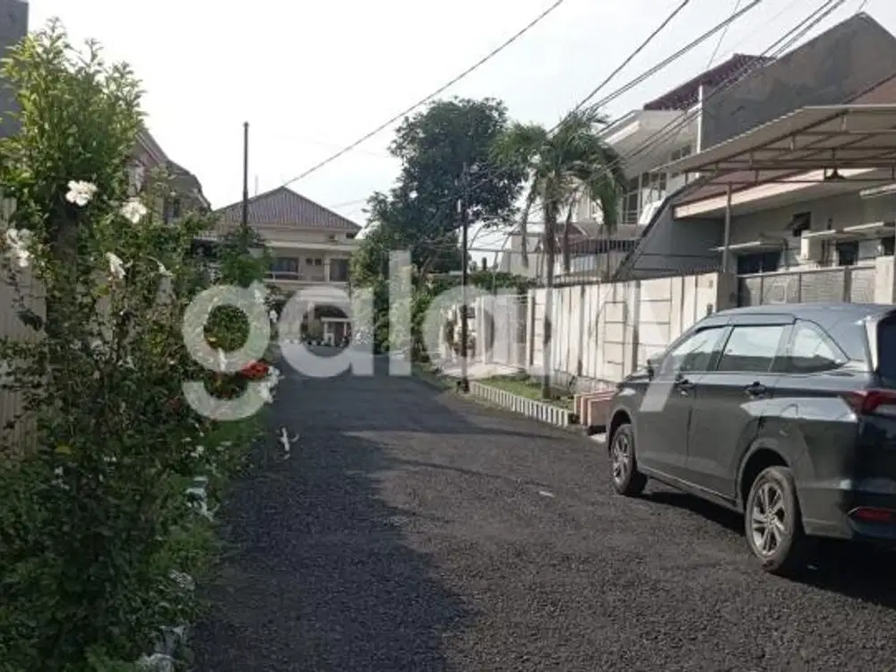 Tanah Strategis di Darmo Permai Selatan dekat Madame Chang
