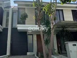 MURAH! RUMAH SIAP HUNI NORTHWEST LAKE CITRALAND SURABAYA BARAT