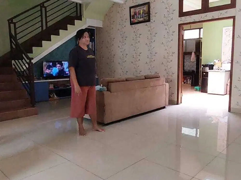 Dijual Rumah di Sarimanah Bandung, Bagus 2 Lantai Siap Huni