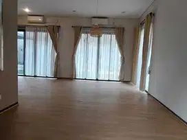Rumah di Kamandaka Kota Baru Parahyangan, Mewah 2 Lantai Hook