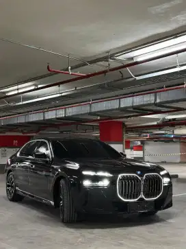 BMW 735i M Sport 2024 Ex Direksi LIKE NEW !