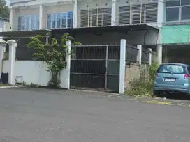 Jual Ruko atau Ruang Usaha di Taman Mutiara Cimahi, Strategis 2 Lantai