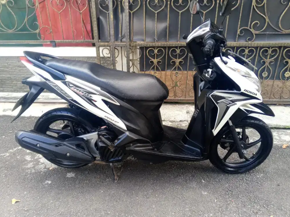 HONDA VARIO FI 125 KZR 2012 pajak panjang/B.dki